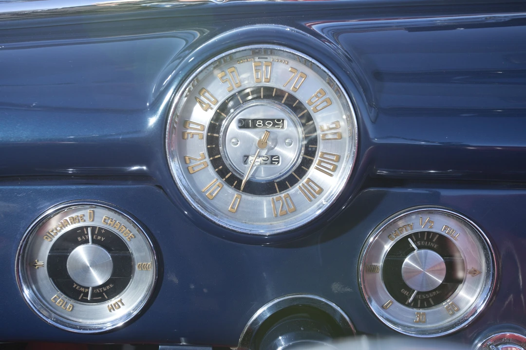 1948 Buick Roadmaster - Image 15 of 31