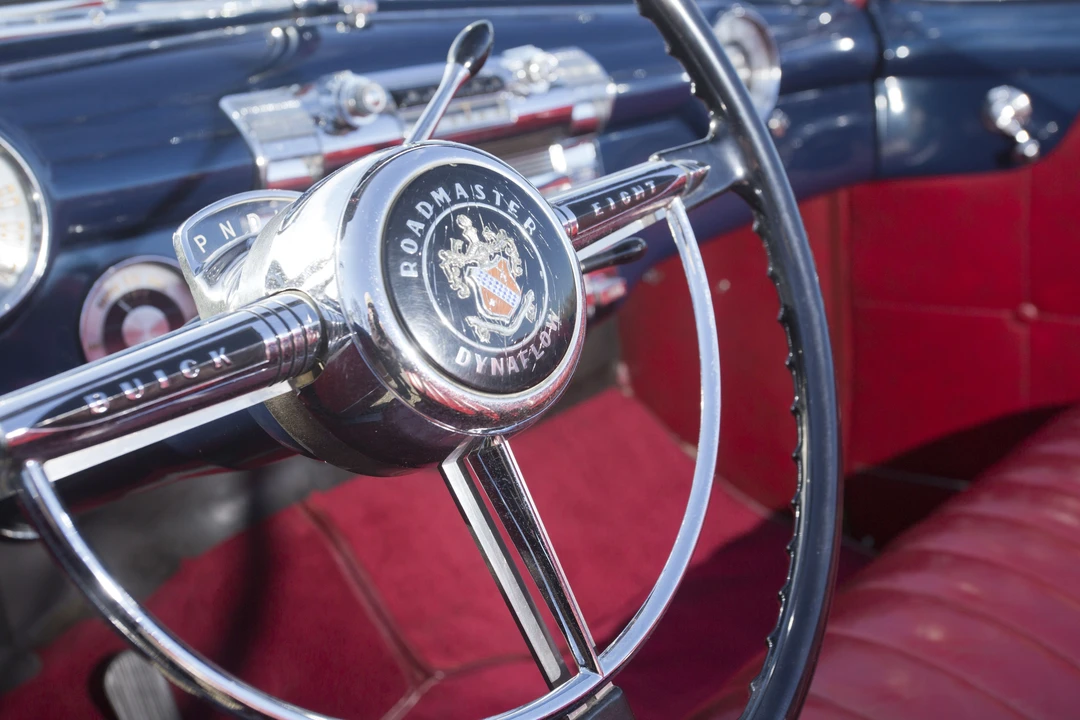 1948 Buick Roadmaster - Image 19 of 31