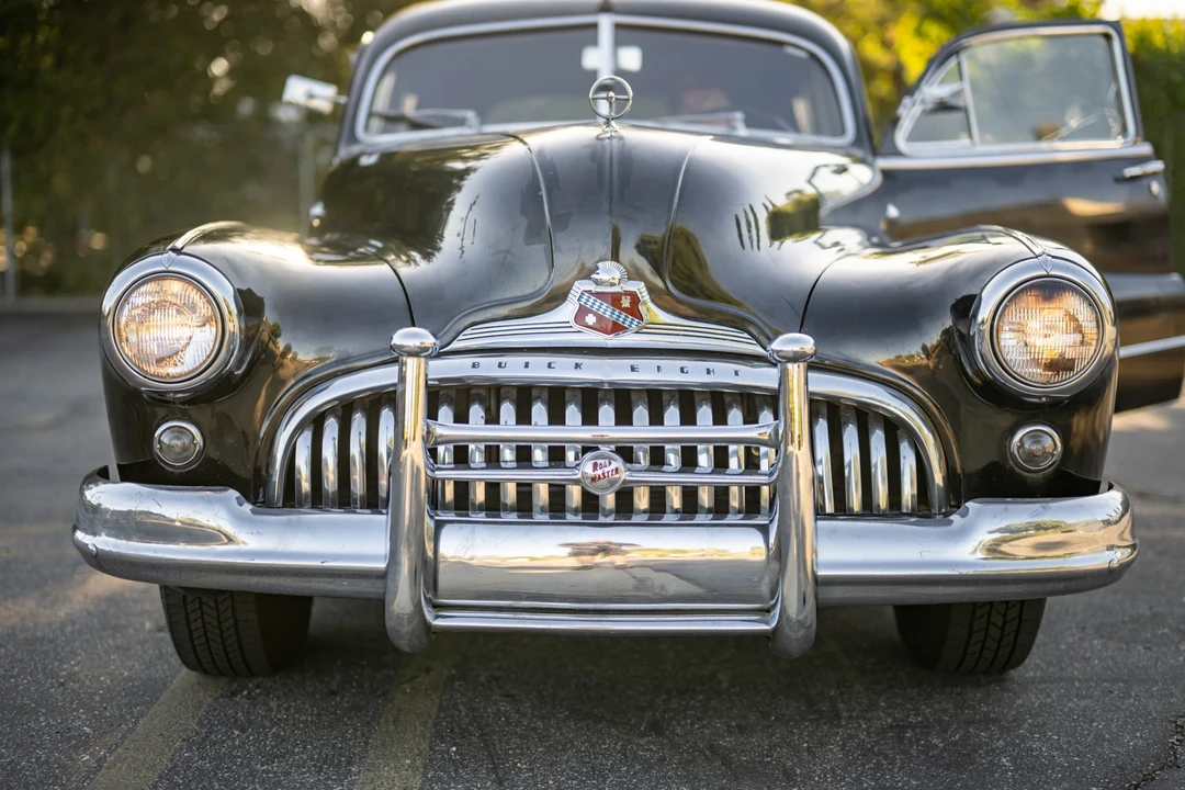 1948 Buick Roadmaster - Image 11 of 31