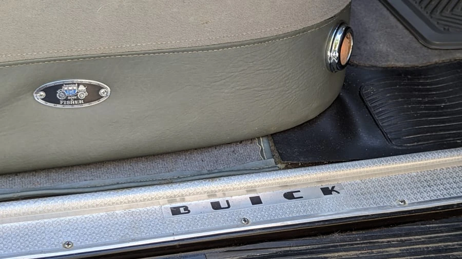 1948 Buick Roadmaster - Image 12 of 29