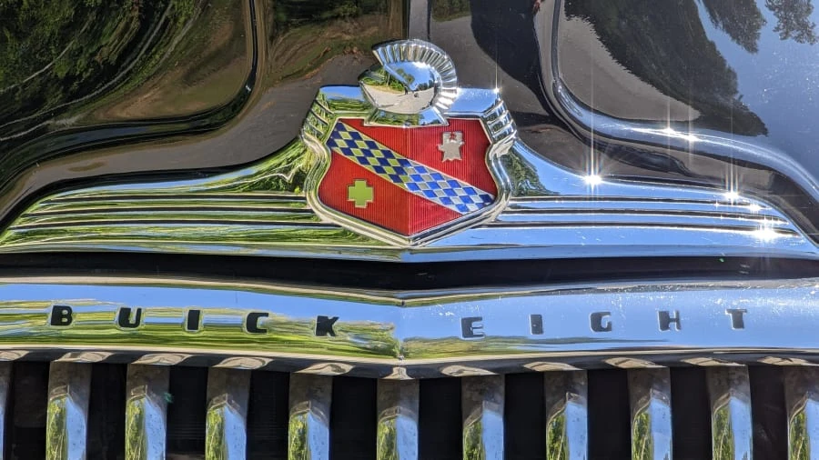1948 Buick Roadmaster - Image 18 of 29