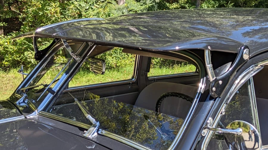 1948 Buick Roadmaster - Image 19 of 29
