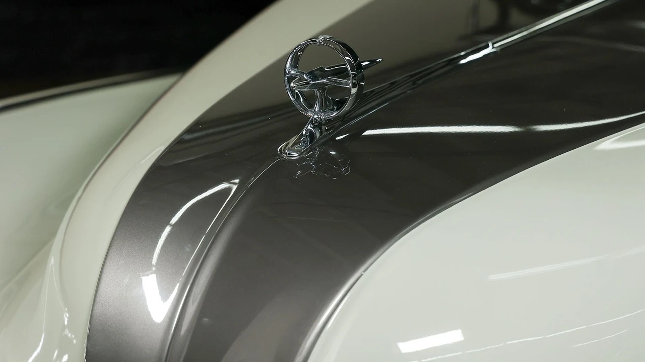 1948 Buick Roadmaster - Image 28 of 31