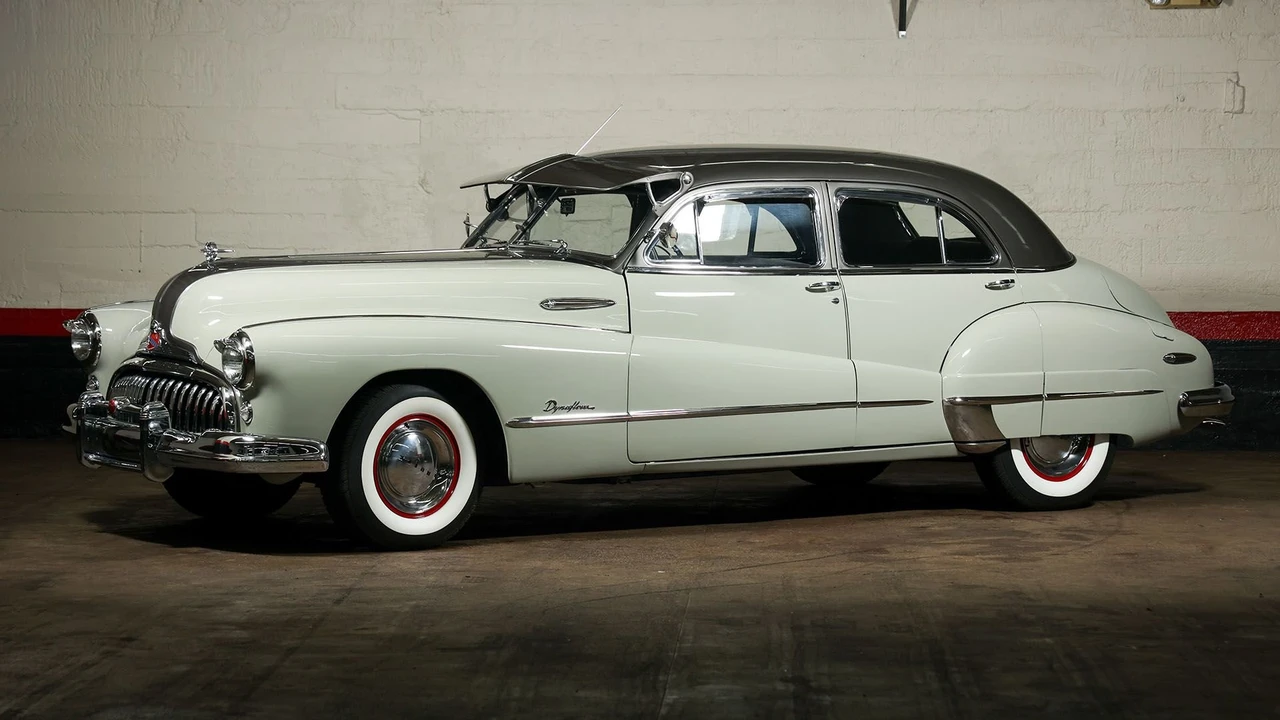 1948 Buick Roadmaster - Image 10 of 31