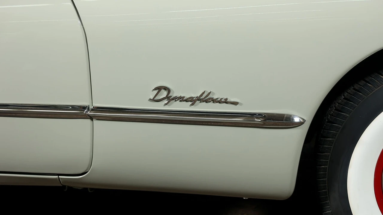 1948 Buick Roadmaster - Image 18 of 31