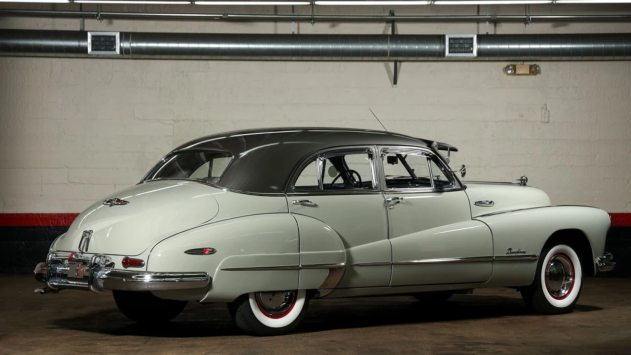 1948 Buick Roadmaster - Image 3 of 31