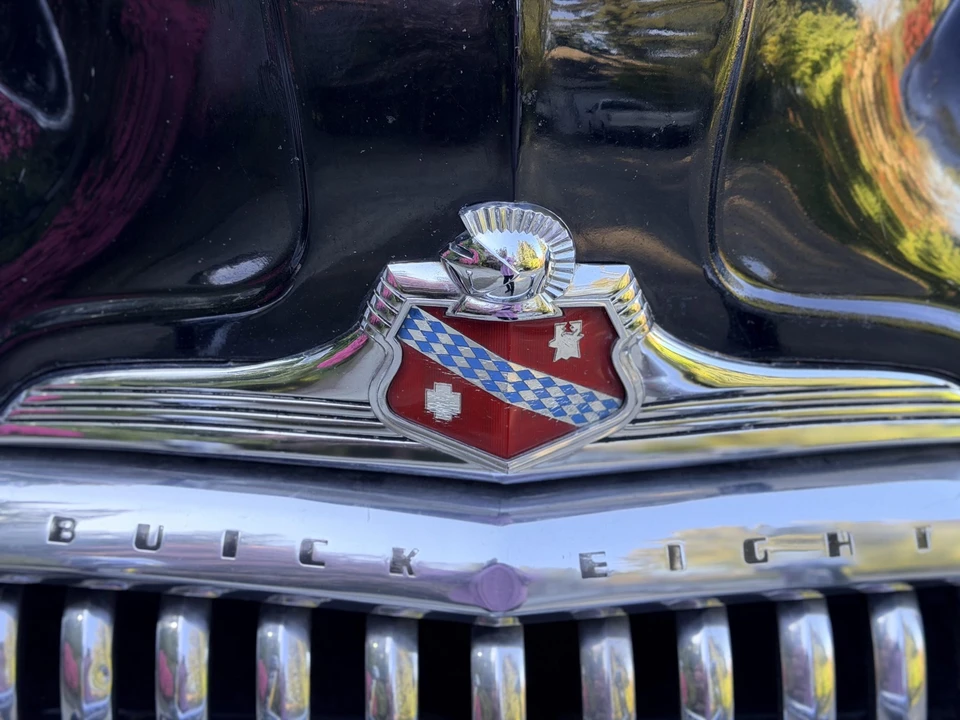 1948 Buick Roadmaster - Image 11 of 31