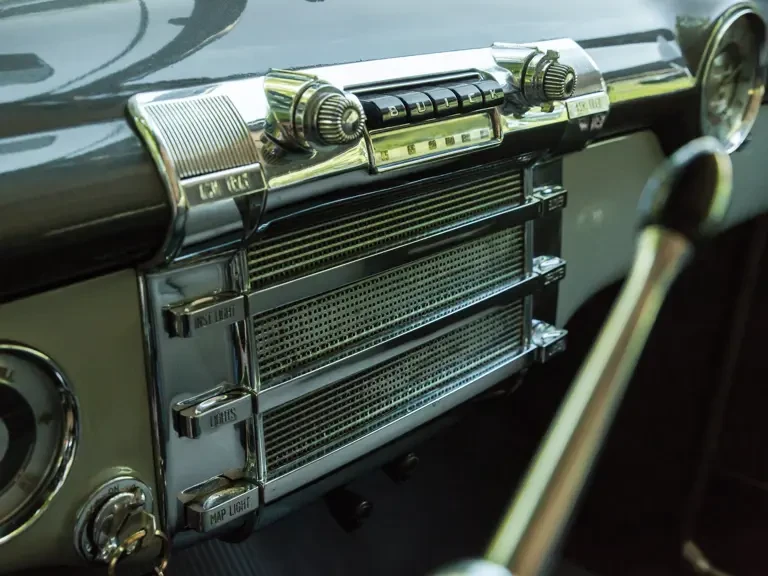 1948 Buick Roadmaster - Image 16 of 28