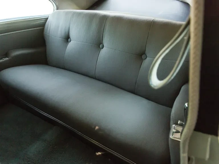 1948 Buick Roadmaster - Image 17 of 28
