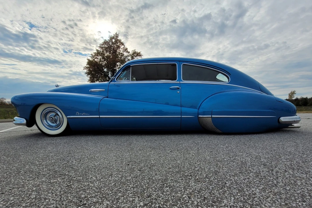 1948 Buick Roadmaster - Image 10 of 31