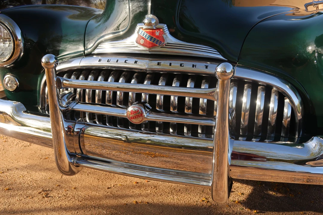 1948 Buick Roadmaster - Image 15 of 31
