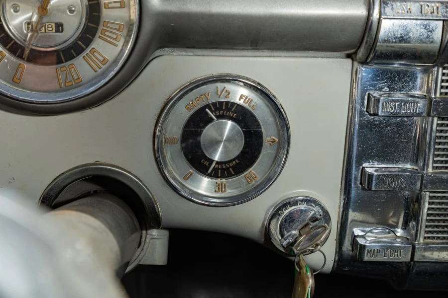 1948 Buick Super - Image 23 of 31