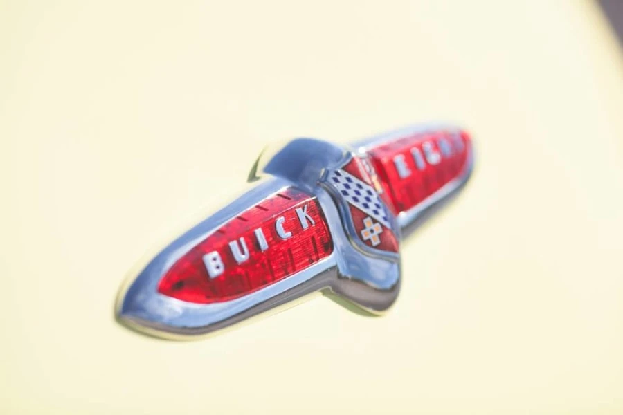 1948 Buick Super - Image 11 of 12