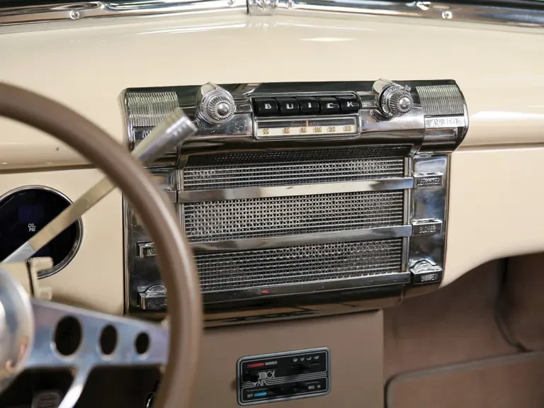 1948 Buick Super - Image 12 of 28