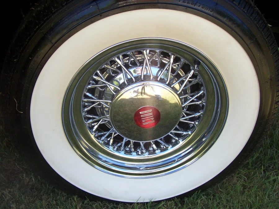 1948 Buick Super - Image 5 of 8