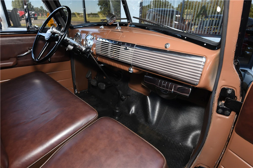 1948 Chevrolet Suburban 3rd Gen - Image 4 of 5