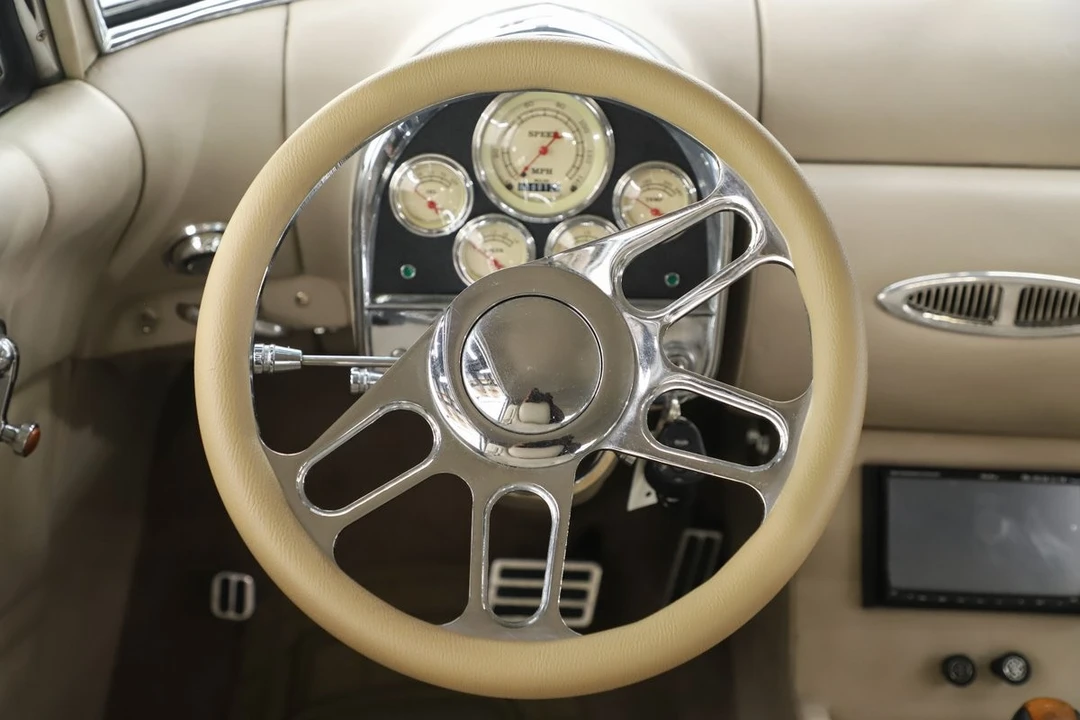 1948 Cadillac Series 62 2nd Gen - Image 17 of 31