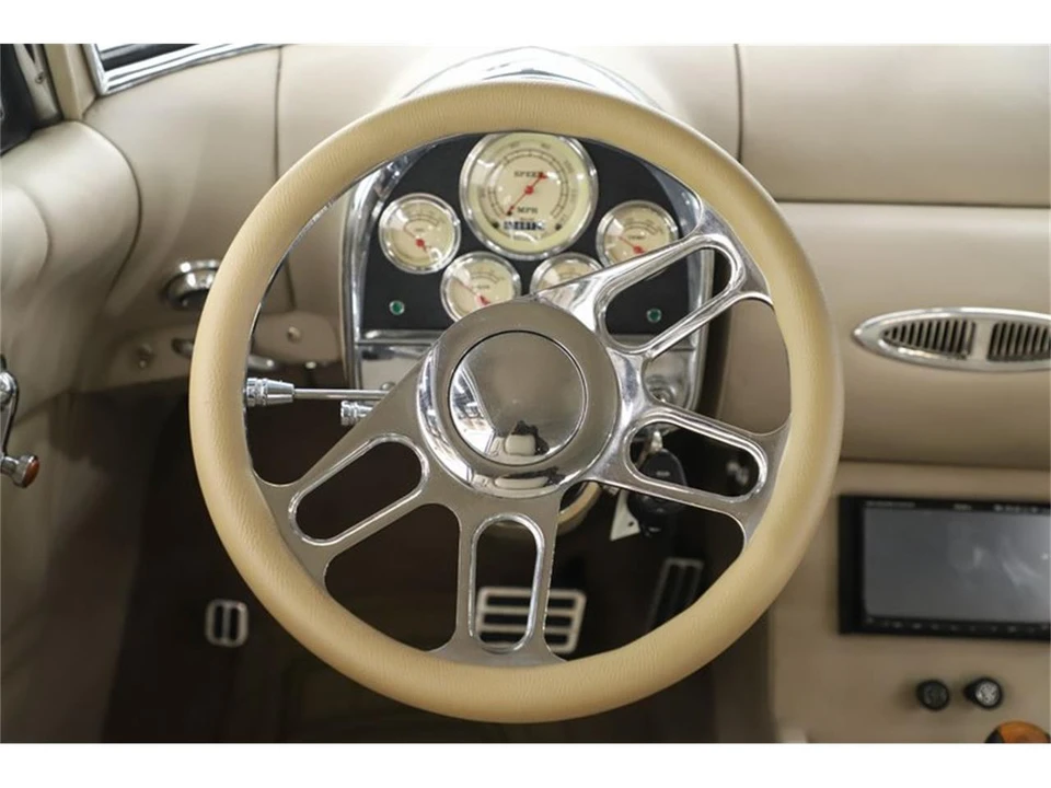 1948 Cadillac Series 62 2nd Gen - Image 17 of 31