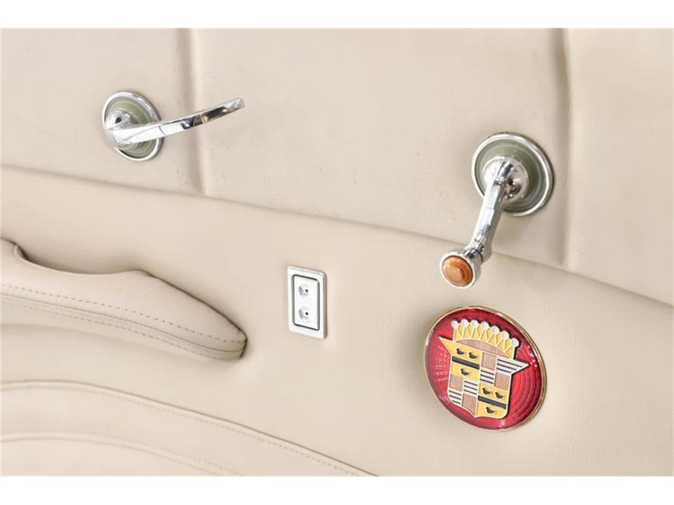 1948 Cadillac Series 62 2nd Gen - Image 9 of 31