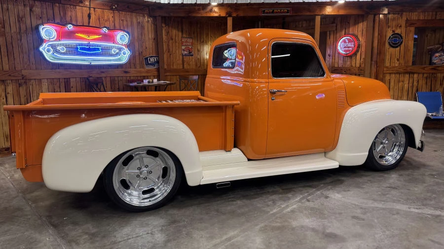 1948 Chevrolet Advance Design - Image 2 of 31