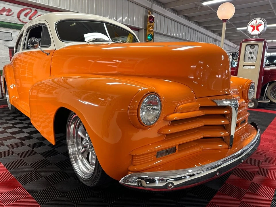 1948 Chevrolet Stylemaster & Fleetmaster & Fleetline - Image 3 of 21