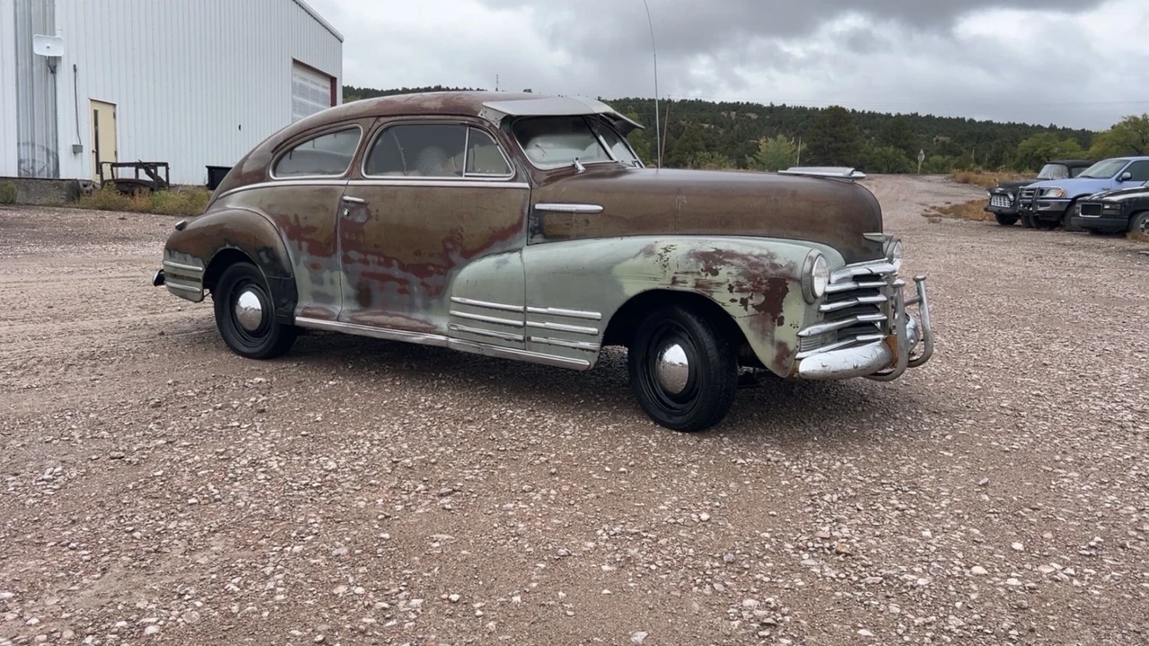 1948 Chevrolet Stylemaster & Fleetmaster & Fleetline - Image 3 of 21