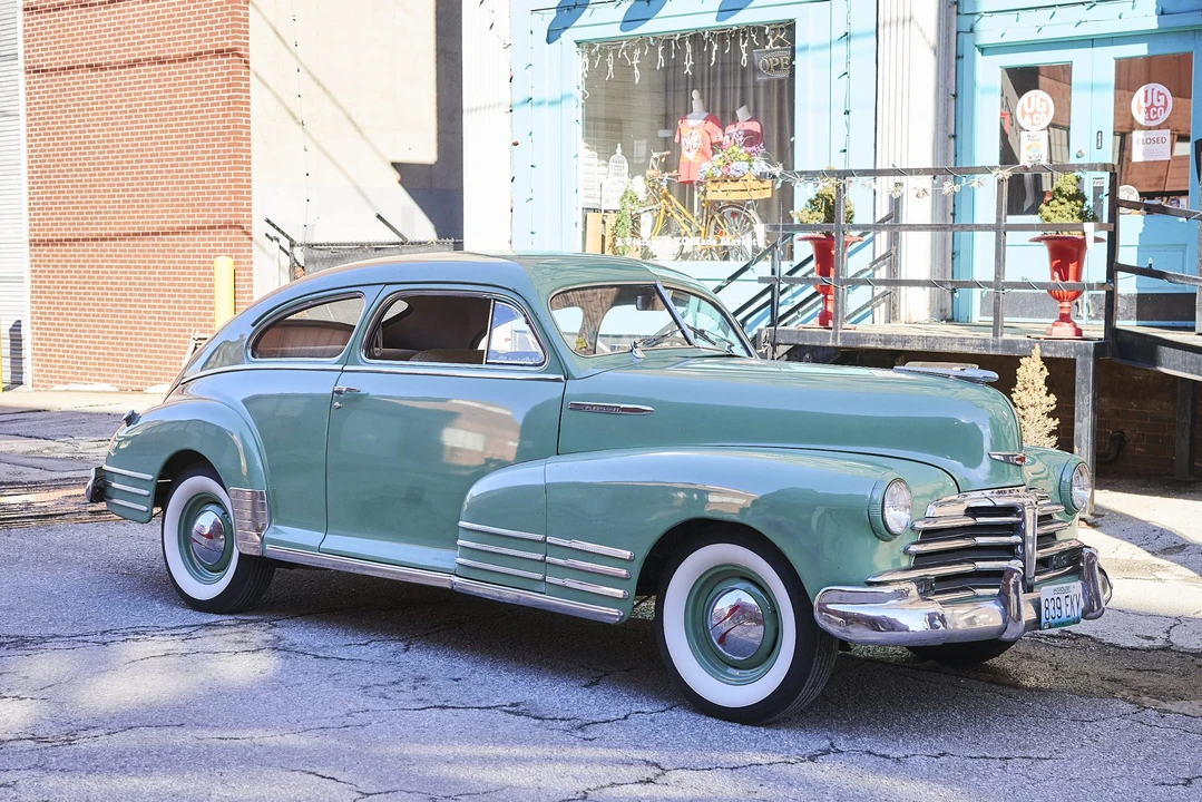 1948 Chevrolet Stylemaster & Fleetmaster & Fleetline - Image 2 of 31