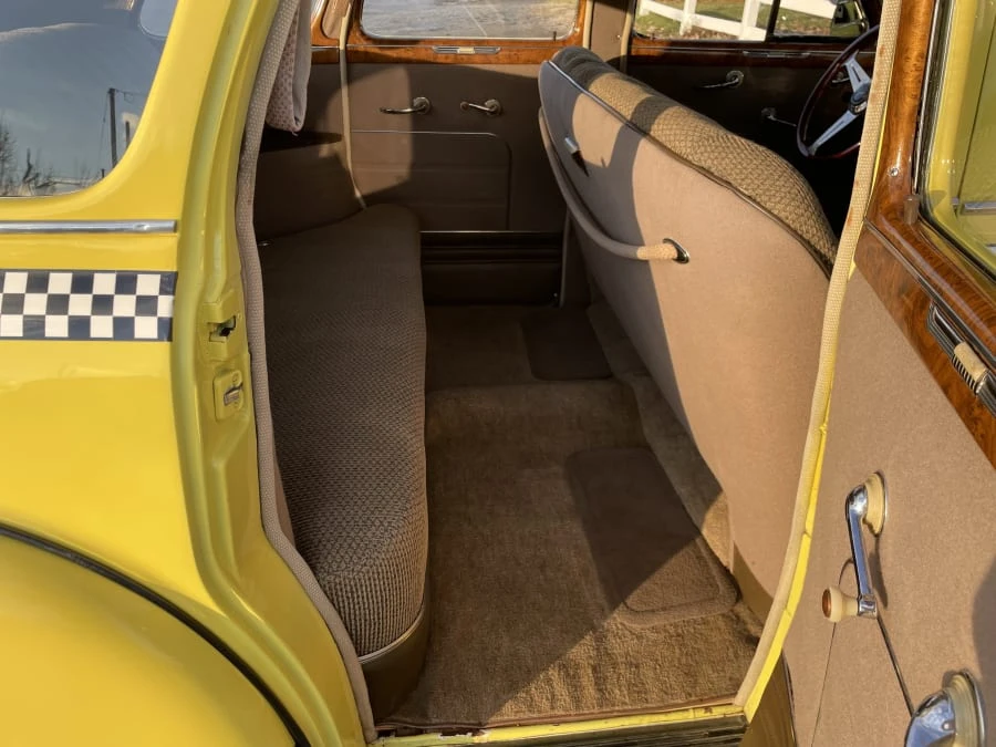 1948 Chevrolet Stylemaster & Fleetmaster & Fleetline - Image 20 of 31