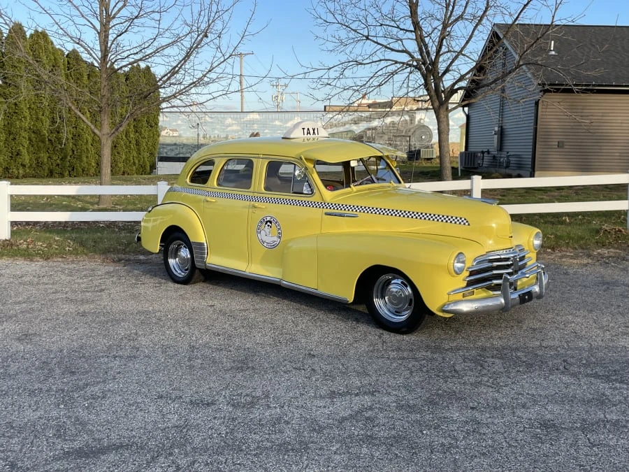 1948 Chevrolet Stylemaster & Fleetmaster & Fleetline - Image 7 of 31
