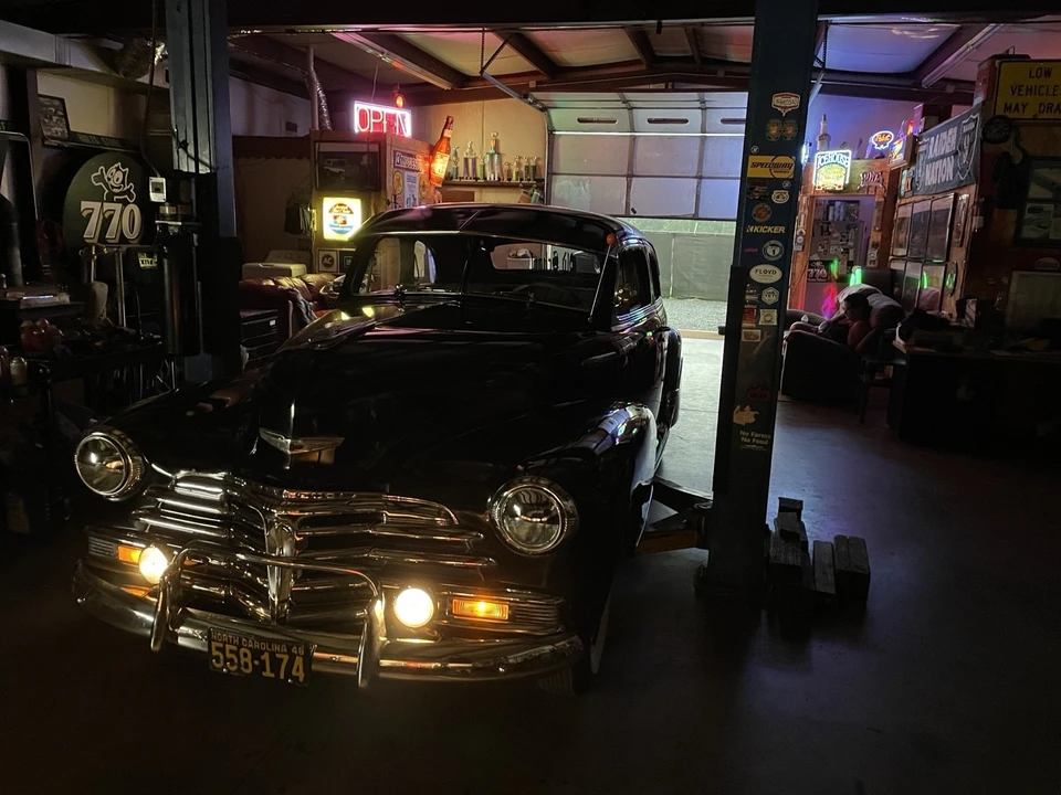 1948 Chevrolet Stylemaster & Fleetmaster & Fleetline - Image 15 of 31