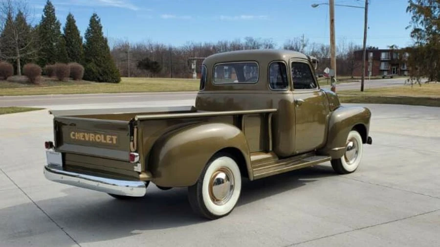 1948 Chevrolet Stylemaster & Fleetmaster & Fleetline - Image 3 of 16