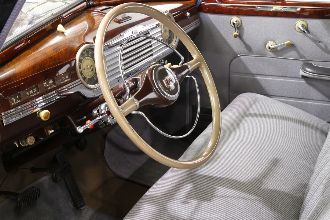 1948 Chevrolet Stylemaster & Fleetmaster & Fleetline - Image 2 of 2