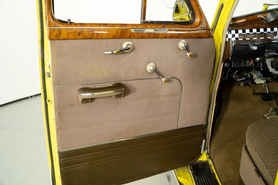 1948 Chevrolet Stylemaster & Fleetmaster & Fleetline - Image 15 of 21