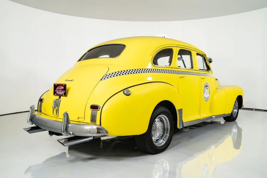 1948 Chevrolet Stylemaster & Fleetmaster & Fleetline - Image 11 of 12