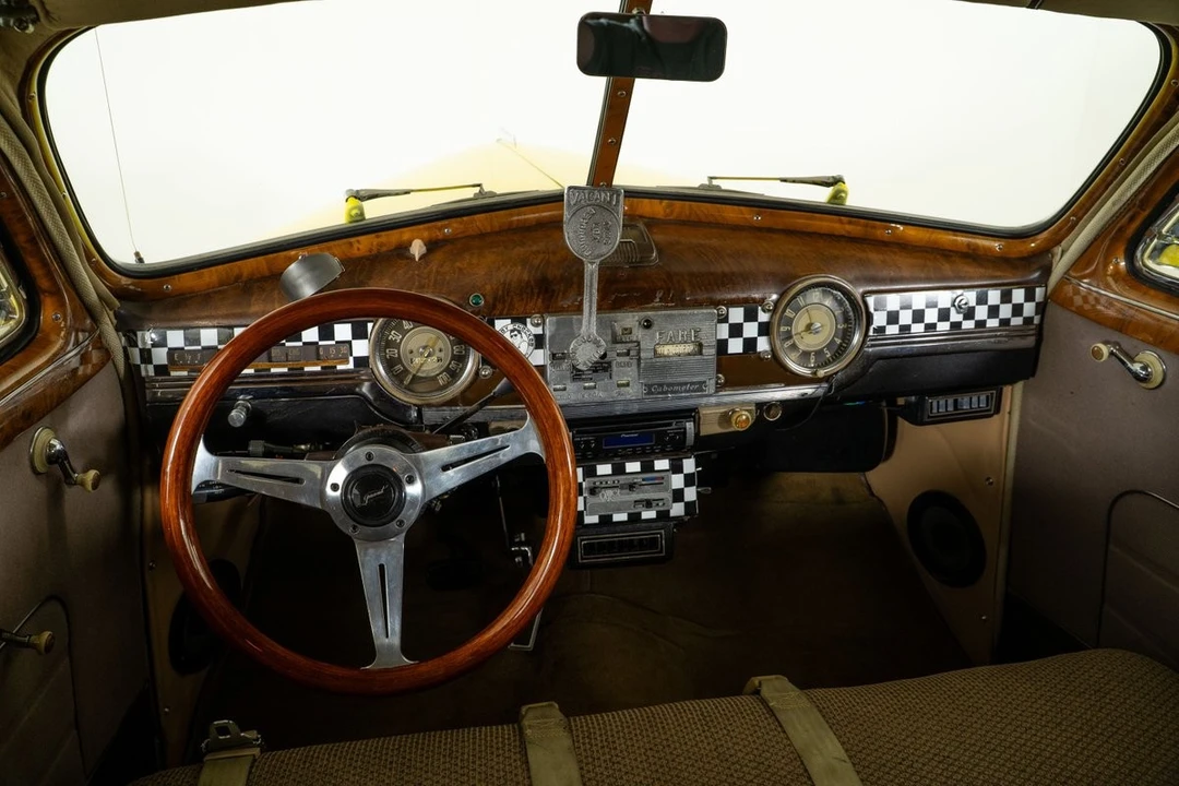 1948 Chevrolet Stylemaster & Fleetmaster & Fleetline - Image 2 of 12