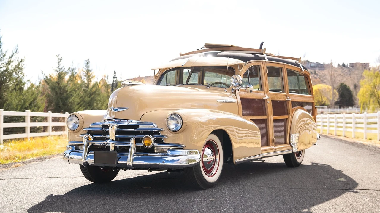 1948 Chevrolet Stylemaster & Fleetmaster & Fleetline - Image 3 of 31