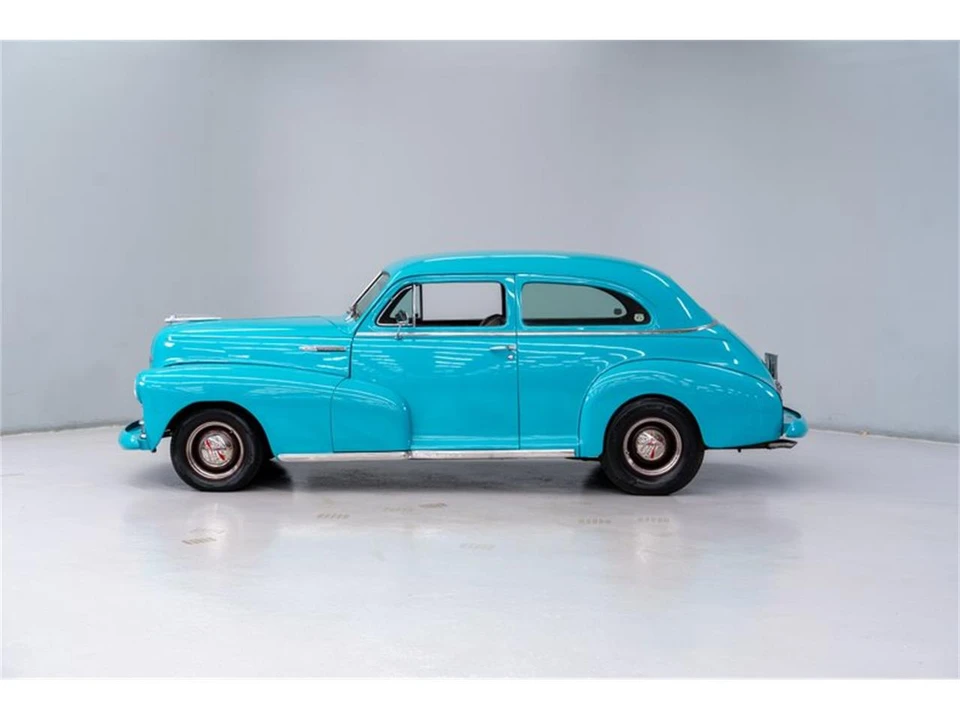 1948 Chevrolet Stylemaster & Fleetmaster & Fleetline - Image 2 of 31