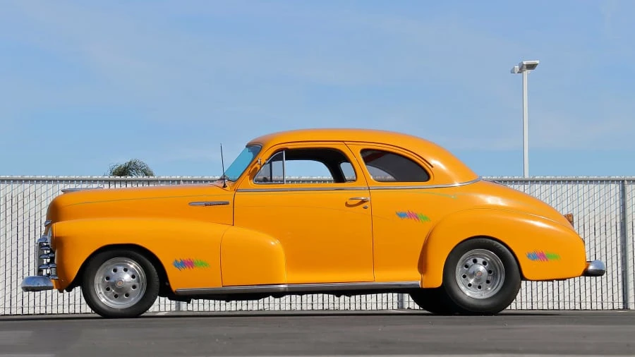 1948 Chevrolet Stylemaster & Fleetmaster & Fleetline - Image 2 of 19
