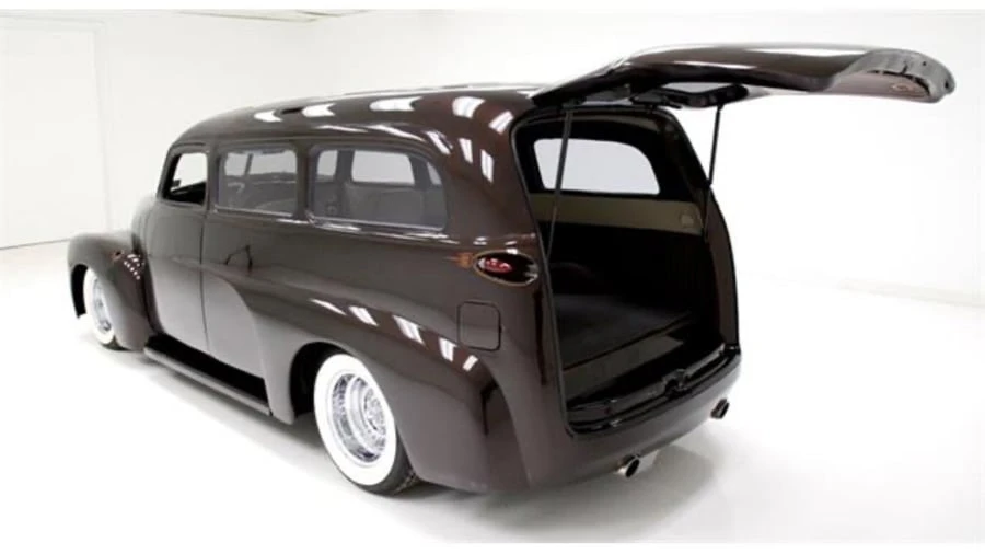 1948 Chevrolet Suburban 3rd Gen - Image 4 of 31