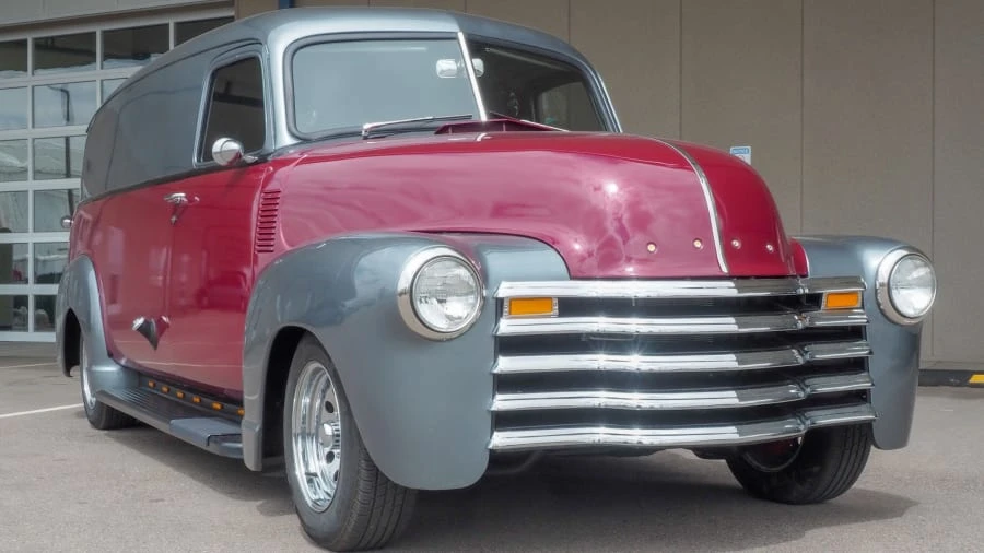 1948 Chevrolet Suburban 3rd Gen - Image 9 of 10