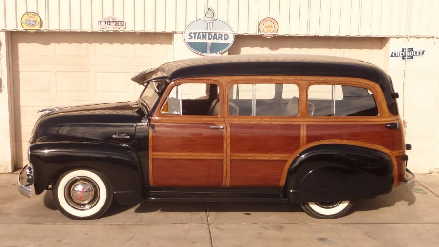 1948 Chevrolet Suburban 3rd Gen - Image 2 of 5