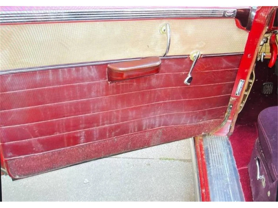 1948 Chrysler New Yorker - Image 7 of 15