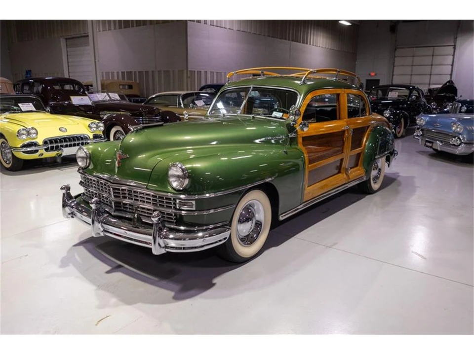 1948 Chrysler Town & Country - Image 11 of 31