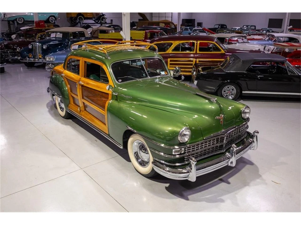 1948 Chrysler Town & Country - Image 5 of 31
