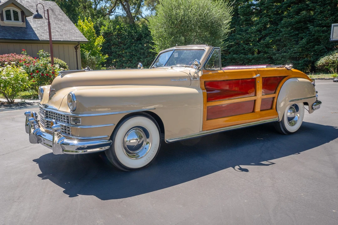 1948 Chrysler Town & Country - Image 5 of 31