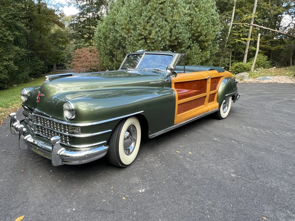 1948 Chrysler Town & Country - Image 2 of 31