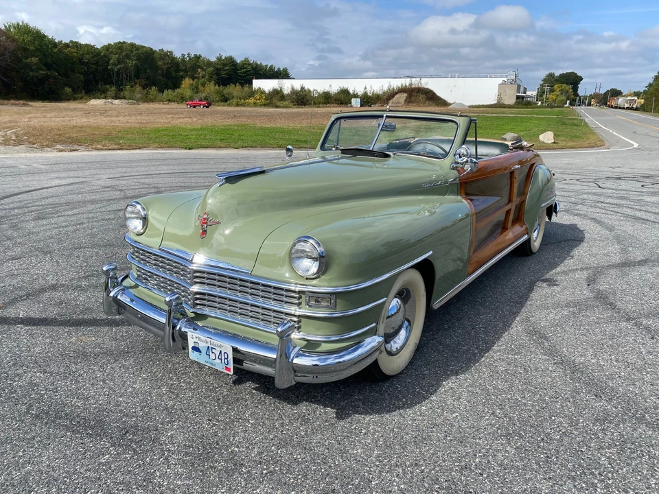 1948 Chrysler Town & Country - Image 2 of 31