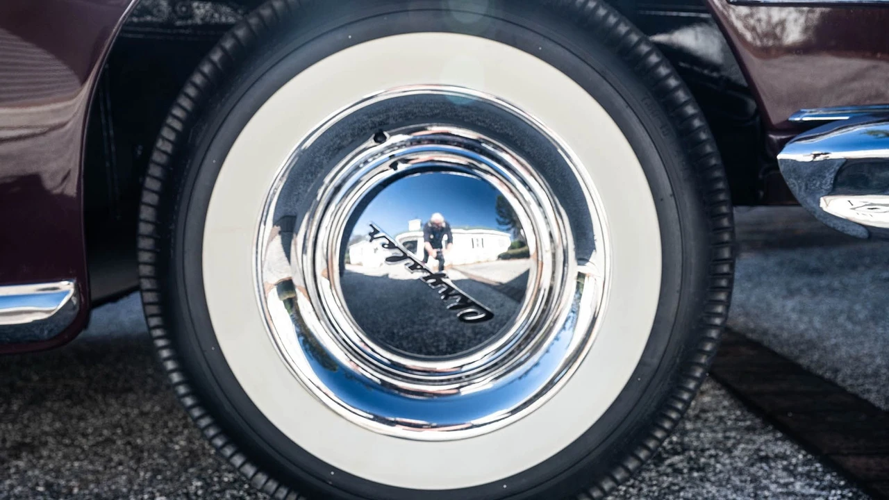 1948 Chrysler Town & Country - Image 27 of 31