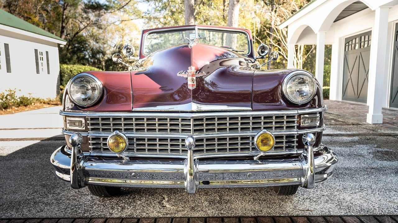 1948 Chrysler Town & Country - Image 9 of 31