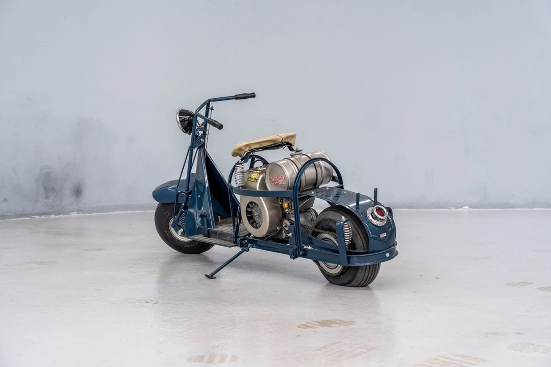 1948 Cushman - Image 4 of 12